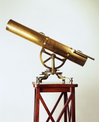 Spiegelteleskop vom Typ "Gregory" (Reflektor)